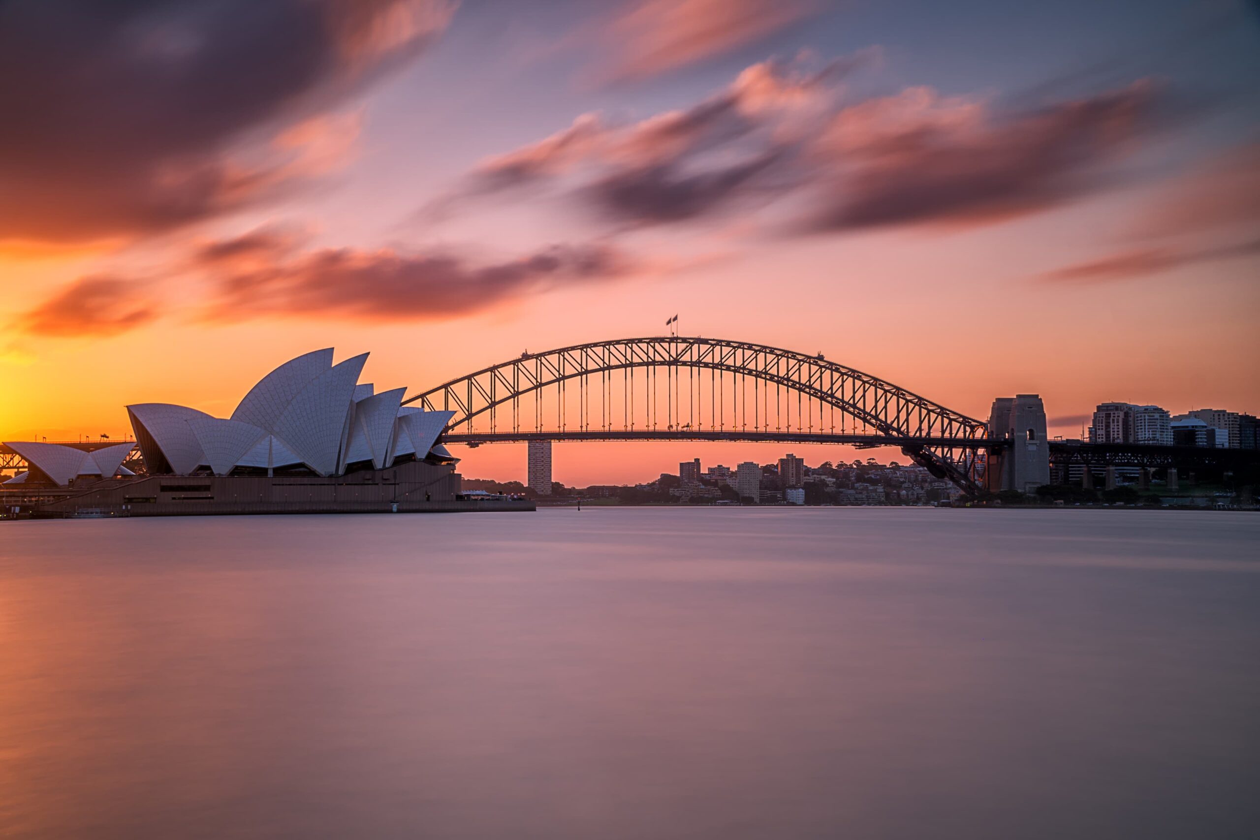 beautiful-shot-of-the-sydney-harbor-bridge-with-a-2023-11-27-04-54-12-utc